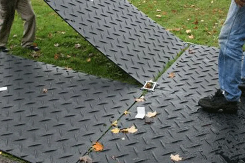 Hdpe Ground Protection Mats Temporary Event Flooring Concert Wedding Venue