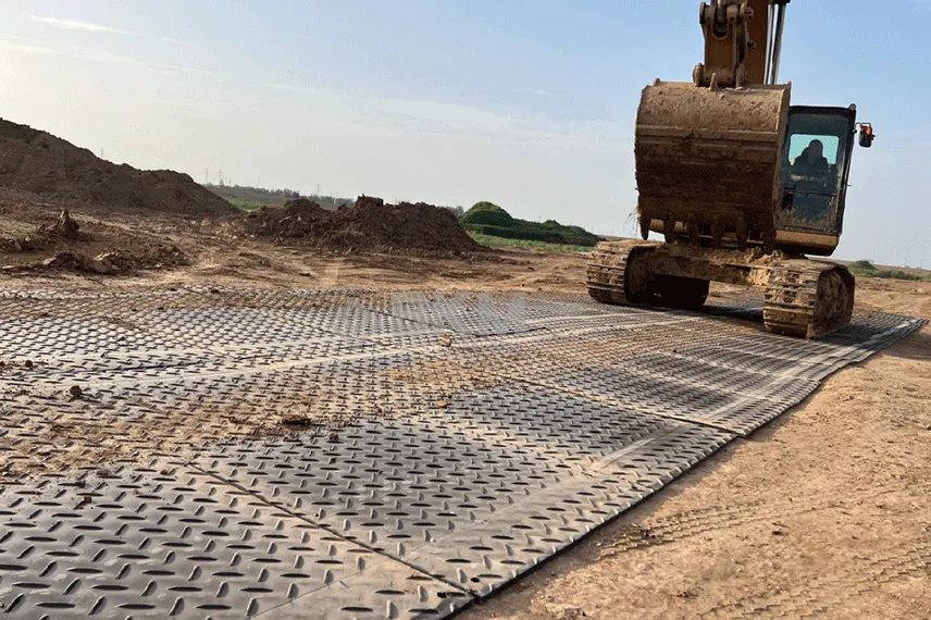 Hdpe Heavy Duty Ground Protection Mats Excavator Muddy Terrain Access
